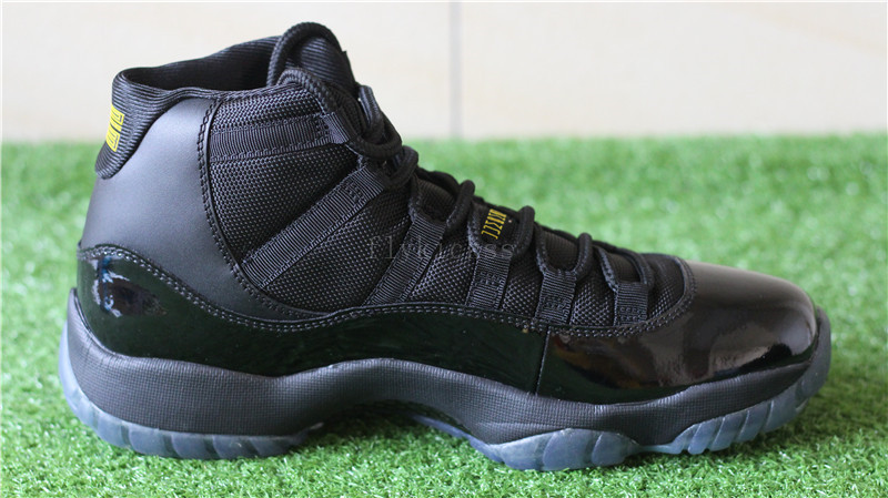 Air Jordan 11 Retro Gamma Blue